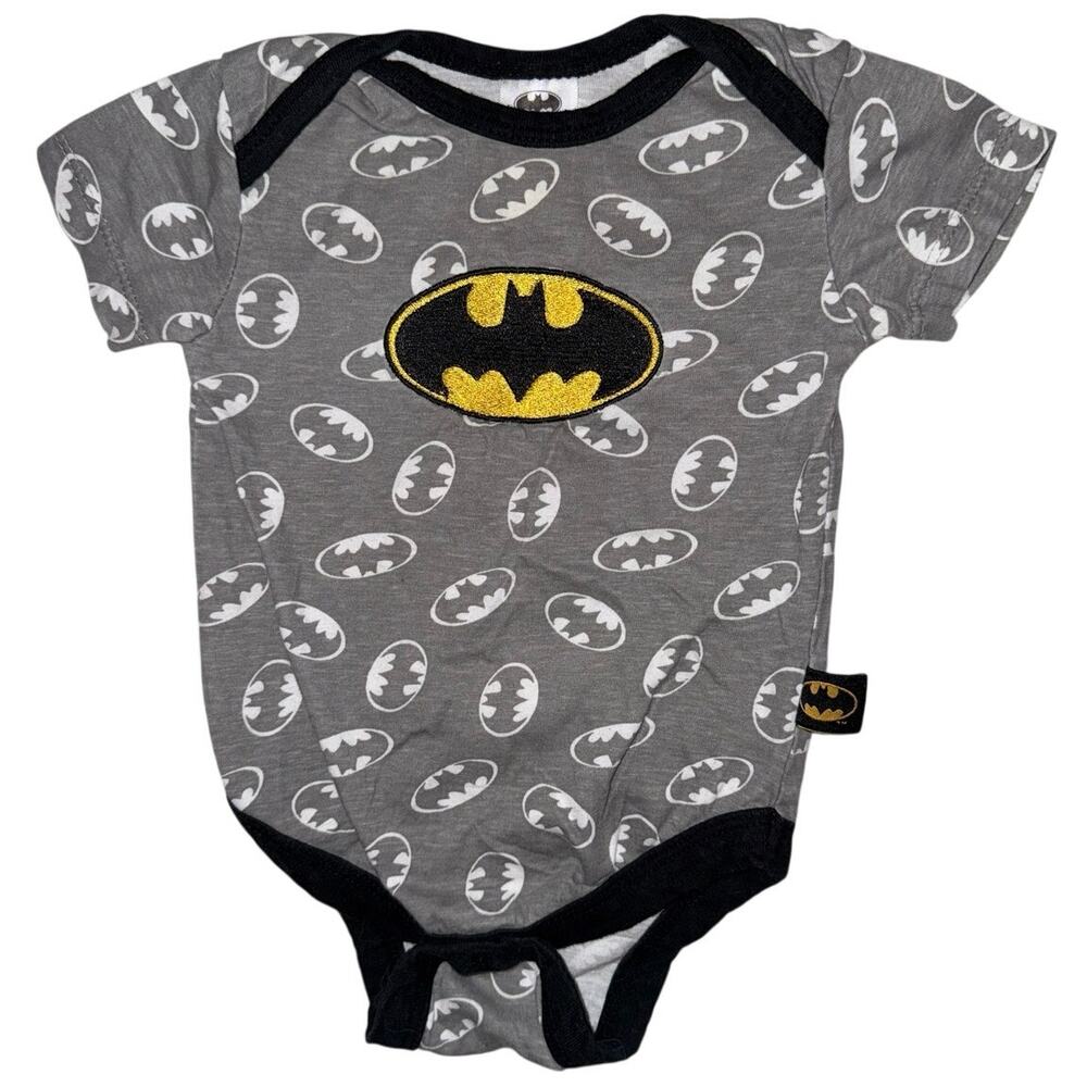DC Comics Baby Batman Super Hero One Piece Outfit 3/6 months bodysuit onesie
